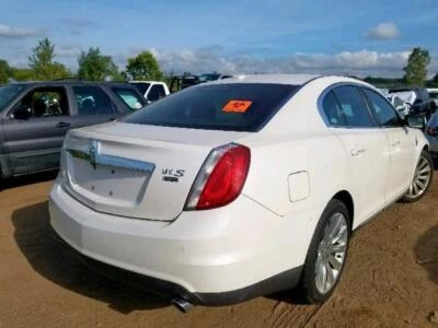 Used Washer Fluid Reservoir fits: 2012 Lincoln Mks  Grade A - Image 1 of 4