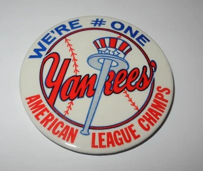 1976 NEW YORK YANKEES WE'RE # ONE WORLD CHAMPIONS SOUVENIR PIN COIN TOKEN BUTTON - Image 1 of 2