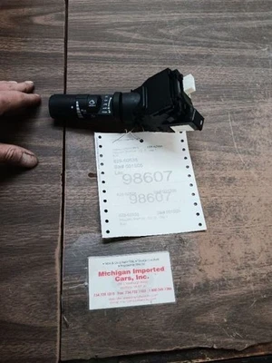 Interruptor de columna intermitente y faros con faros antiniebla se adapta 05-06 ALTIMA 123015 Foto 1 de 3