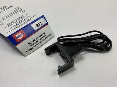 Standard S72 Headlight Dimmer Switch Pigtail Connector Socket - Image 1 of 4