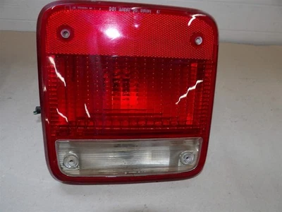 LH DRIVERS SIDE TAILLIGHT ASSEMBLY LAMP CHEVROLET GMC 10 20 30 VAN 1985-1996 OEM - Image 1 of 3