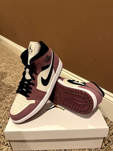 Nike Air Jordan 1 Mid SE Berry Pink Mulberry DC7267-500 Women's Size 11.5 - Picture 1 of 5
