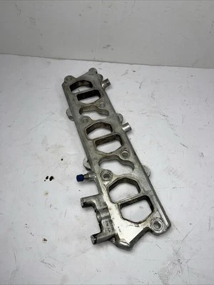 Placa de riel de combustible de aluminio 95-00 Ford Explorer Ranger 4,0 L OHV V6 OEM Ford Pushrod Foto 1 de 4