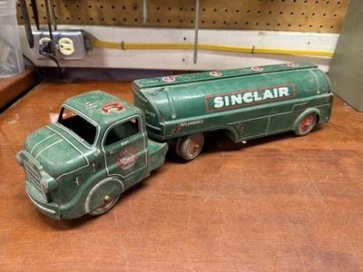Camión cisterna de gasolina de acero prensado vintage MARX SINCLAIR POWER-X SUPER FUEL Foto 1 de 4
