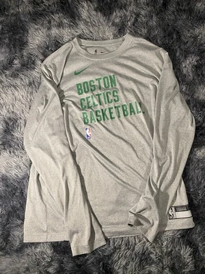 Camiseta de calentamiento de los Boston Celtics NBA Foto 1 de 2