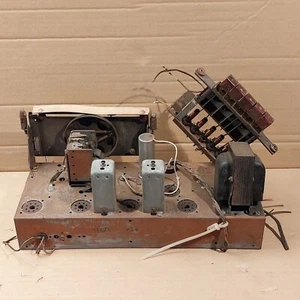 Vintage Motorola 61K23 Tube Receiver/Amp Chassis - 117v US From Console Radio - Picture 1 of 11