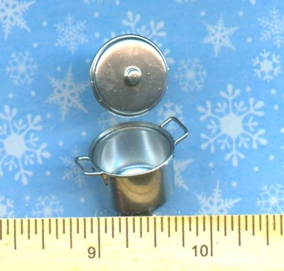Dollhouse Miniature Chrysnbon Stewpot with Lid