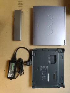 Sony Vaio PCG-R600HMKD mit Akku, Docking Station und Netzteil Sammler Rarität - Bild 1 von 12