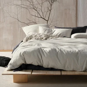 Linen House Napier Black Doona Quilt Cover Set Super King - Picture 1 of 5