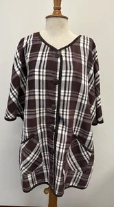 Hot in Hollywood Poncho Cardigan Womens 1X XL Brown Plaid Pockets Buttons - Picture 1 of 11