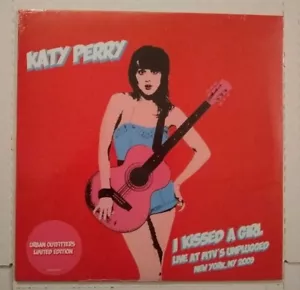 SEALED - KATY PERRY - I KISSED A GIRL - LIVE - 2009 LTD. ED. Urban Outffiters - Picture 1 of 2