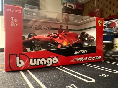 BURAGO 1:43 DIE CAST AUTO F1 - FERRARI SF21 #16 - Immagine 1 di 4