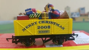 Hornby R6431 7-plank wagon "Christmas 2008" with present load, yellow, boxed - Picture 1 of 10