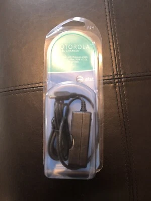 Motorola Travel Charger - Image 1 of 2