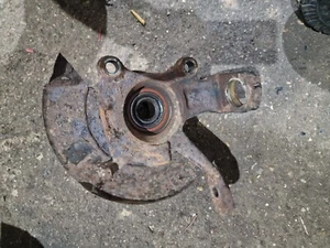 1994 VW T4 Front Hub Right Drivers Side Volkswagen Transporter Wheel Bearing - Picture 1 of 3