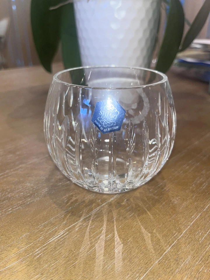 Stuart Crystal Diana Princess of Wells England’s Rose glass collectable memrobil - Image 1 of 4