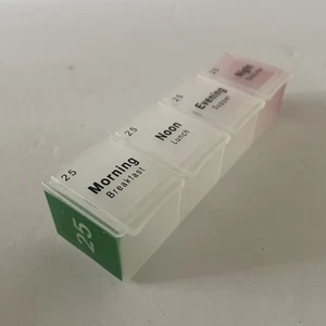 The MedCenter System - Caja de pastillas de repuesto día 25 - Imagen 1 de 1