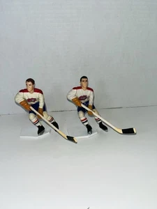 Chicago Blackhawks Hockey Figures #4 and #9 No Names - Picture 1 of 2