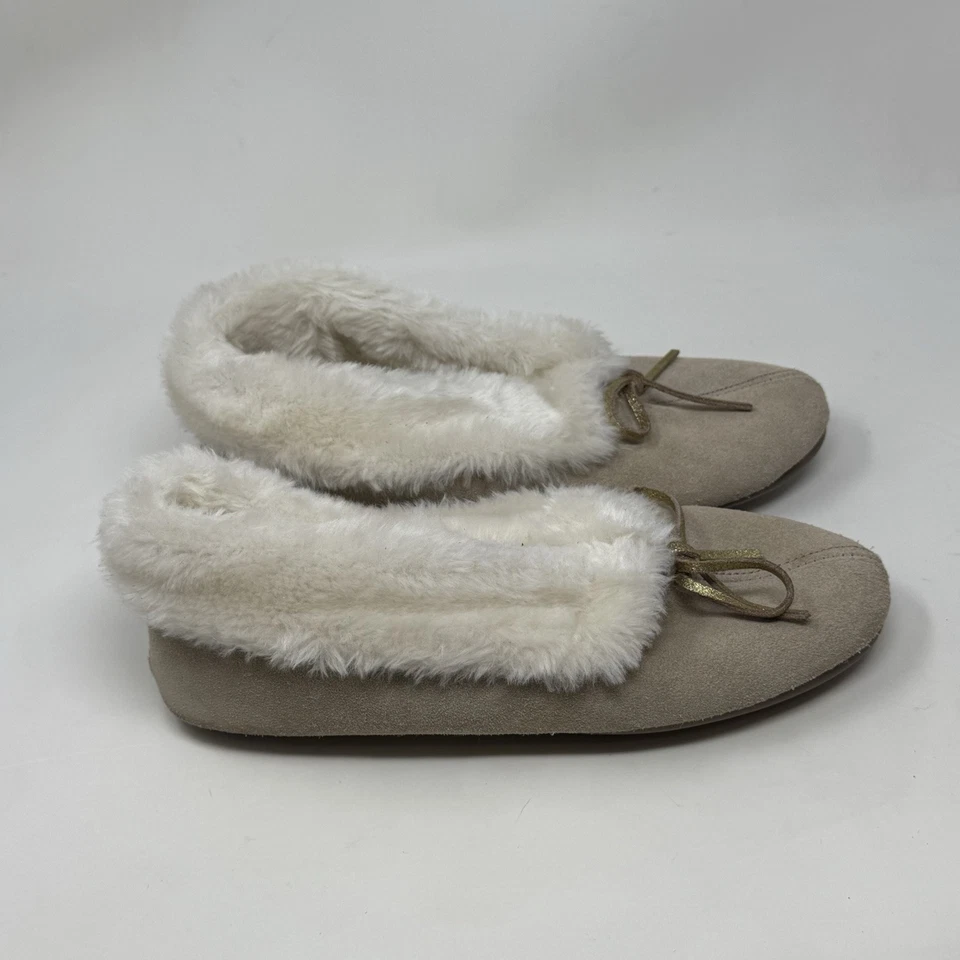 Bass Calm Fur Lined Slippers Womens 8 Beige Suede Booties Slip On Indoor Outdoor - Image 1 of 4