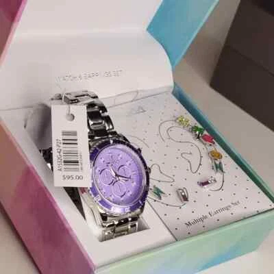 Juego de reloj y pendientes Mudd tono plata - Nuevo con etiquetas - Nuevo en caja Foto 1 de 4