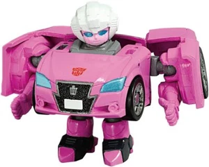 New TAKARA TOMY QTF06 Q Transformers Arcee from Japan - Picture 1 of 2