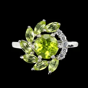 Valentine 925 Silver Ring Round Peridot 7mm Natural Gemstone Jewelry Size 7 - Picture 1 of 9