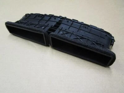 Решетка выпускная вентиляционная для центральной консоли приборной панели переменного тока для Cadillac CT6 2016-2018 годов выпуска от оригинального производителя - Изображение 1 из 4