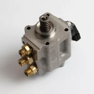 For BMW 760li 2008 0261520042 13517560364 Fuel Pump Assembly - Picture 1 of 4