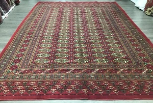 8'8" x 12'11" Red wool area rug - Picture 1 of 11