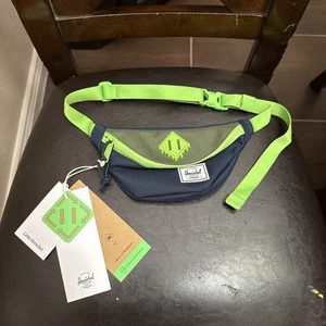 Herschel Supply Co. Herschel Heritage Hip Pack Little Herschel - Picture 1 of 9