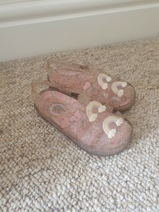flat jelly shoes primark