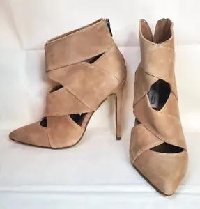 Stivaletti Steve Madden Winkk in pelle scamosciata Criss cerniera a stiletto taglia 7 NUOVI COME NUOVI - Foto 1 di 9