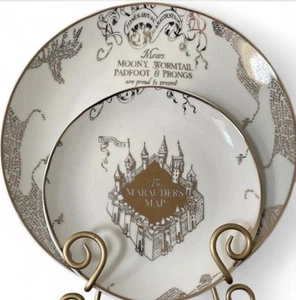 Harry Potter Marauders Map 8 Piece Dinnerware 4 10.5” Plates 4 7.5” Plates HTF - Picture 1 of 6