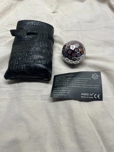 Haxtec Würfel - Dungeons & Dragons sehr guter Zustand 100 Seiten - Bild 1 von 2