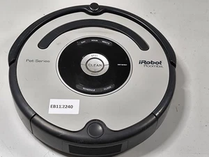 Irobot Roomba 563 Serie Pet - Non Funzionante, Per Parti - Foto 1 di 7
