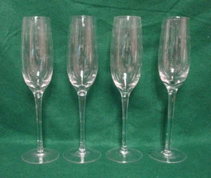 Lenox LARABEE DOT Champagne Flutes SOLD IN SET OF FOUR Kate Spade - Picture 1 of 2