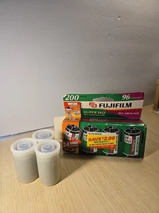 Fujifilm 200 Super HQ All Around 35mm Film 72 Exposures Expired 2001 (3) Rolls - Picture 1 of 4