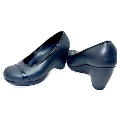 Zapatos sin cordones Crocs para mujer talla 9 Lina CUÑA 3" ¡BONITOS Y LIMPIOS! Foto 1 de 4