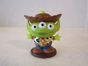 Toy Story Space Alien Pixar Remix Deluxe Figure Sheriff Woody Disney Store PVC - Picture 1 of 4