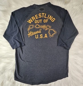 Camiseta para hombre Under Armour manga raglán flexible Kavana lucha libre Hawaii rock - M - Imagen 1 de 8