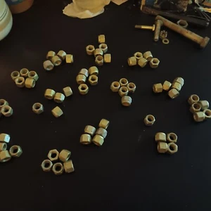 Light- Weight Self-locking Nuts Racing .375x16 NC Aluminium(?) Titanium(?) (71) - Picture 1 of 3