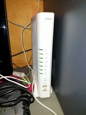 Modem D-Link Dva-5592 Wind 3 Adsl e Fibra per Fttc e Ftth Wi-Fi 2.4ghz e 5 ghz - Immagine 1 di 2