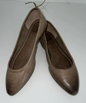 Nuevo $158 FRYE Mujer Regina Sin Cordones Cuero Marrón Tostado Ballet Pisos 5.5 M N1 Foto 1 de 4