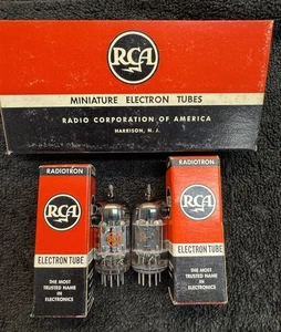 2 tubos de audio de placa negra RCA 5814 WA emparejados nuevos en caja - Imagen 1 de 8
