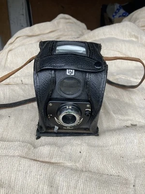 Ensign Ful Vue Vintage Film Camera - Cased -  - Image 1 of 3