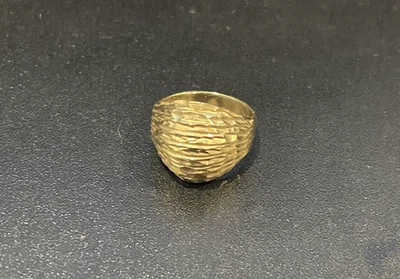 Vintage 10K Gold Dome Ring 3.6 Grams ~Size 6 - Image 1 of 4