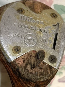 Wilson Blue Ridge 1 244 30 AEROFLO REMINDER GRIP RH - Picture 1 of 12