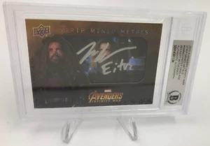 PETER DINKLAGE AUTO "EITRI" Signed MCU MARVEL AVENGERS INFINITY WAR Card BECKETT - Picture 1 of 9