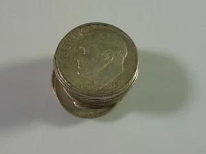 Lot of One 1951-S 10C Roosevelt Dime, Key Date, Antique Silver, Free Shipping - Picture 1 of 1