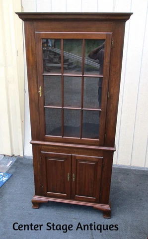 63683 HITCHCOCK Corner China Cabinet Curio Cover